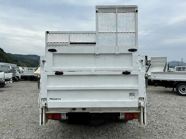 トヨタ ダイナ 小型 平ボディ パワーゲート GE-RZU340の中古トラック画像4