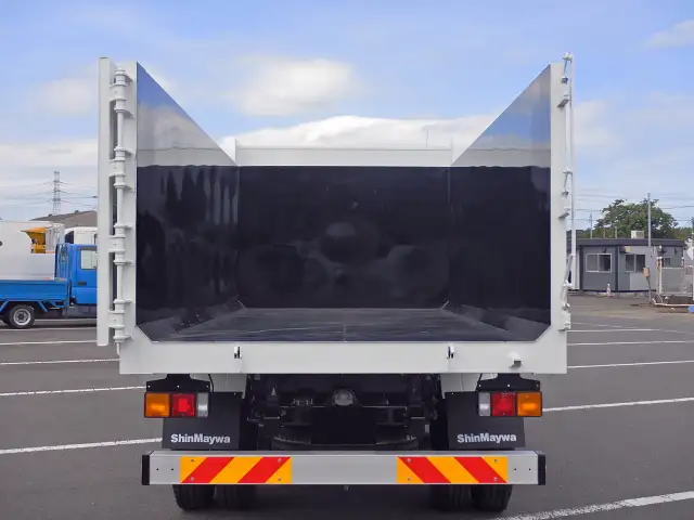 三菱 ファイター 中型/増トン ダンプ 土砂禁 2KG-FK72Fの中古トラック画像7