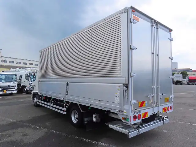 日野 レンジャー 中型/増トン ウイング パワーゲート ベッドの中古トラック画像6