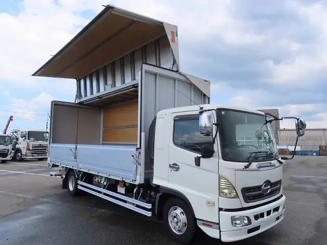 日野 レンジャー 中型/増トン ウイング パワーゲート ベッドの中古トラック画像3
