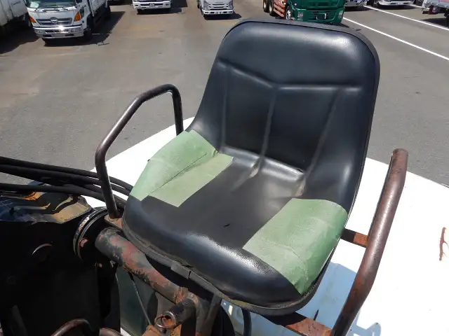 いすゞ フォワード 中型/増トン クレーン付 ヒアブ 3段の中古トラック画像8