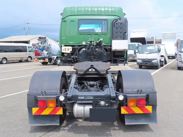 いすゞ ギガ 大型 トラクター ハイルーフ 1デフの中古トラック画像5