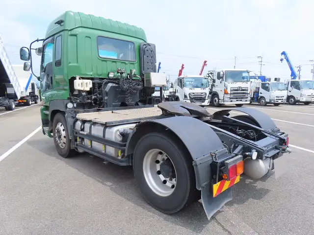 いすゞ ギガ 大型 トラクター ハイルーフ 1デフの中古トラック画像6