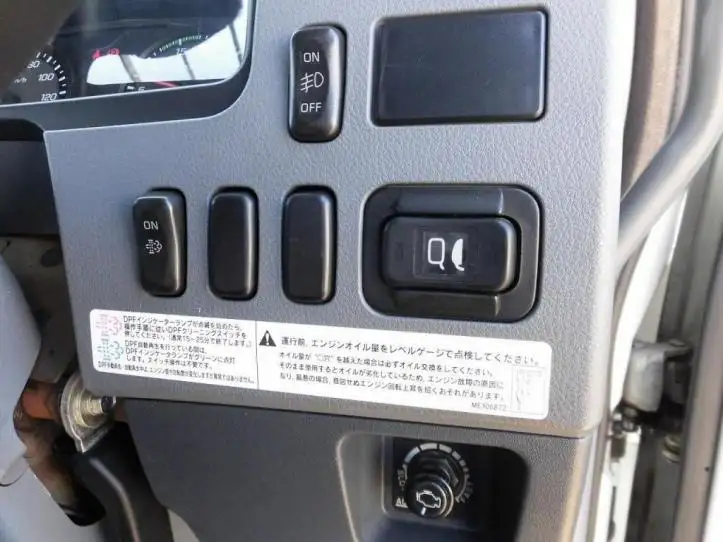 三菱 ファイター 中型/増トン 平ボディ 床鉄板 TKG-FK71Fの中古トラック画像13