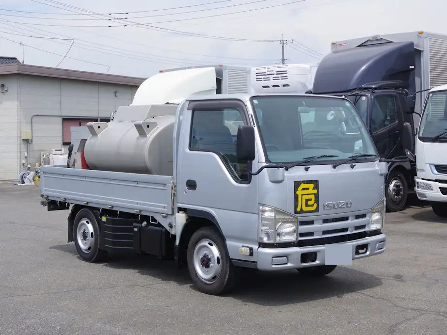 いすゞ エルフ 小型 タンク車 ローリー TKG-NHS85Aの中古トラック画像2