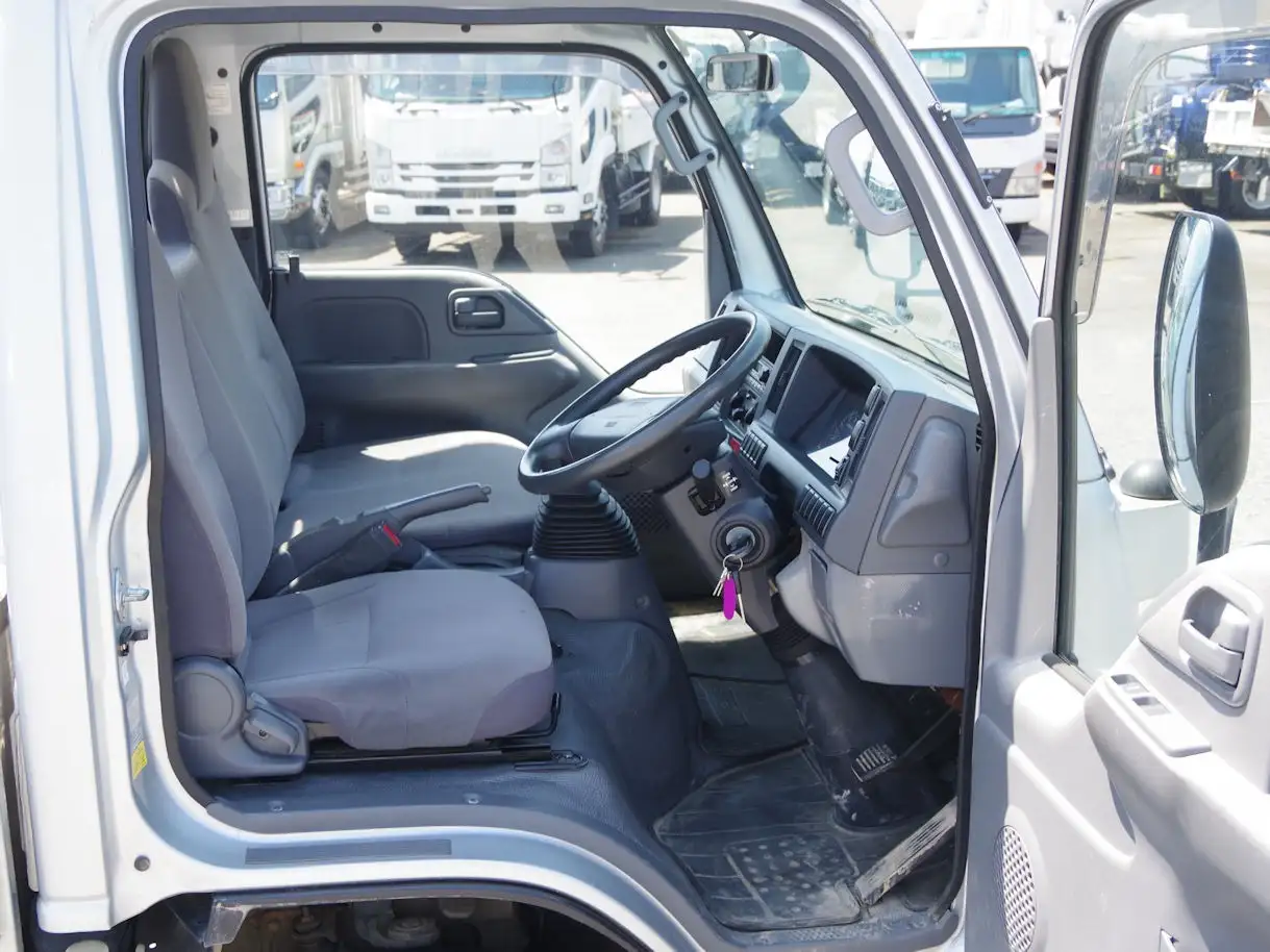 いすゞ エルフ 小型 タンク車 ローリー TKG-NHS85Aの中古トラック画像14