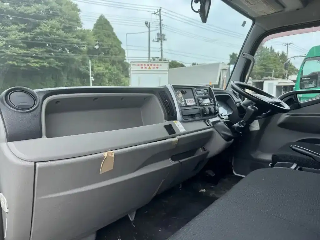 三菱 キャンター 小型 冷凍冷蔵 低温 パワーゲートの中古トラック画像12