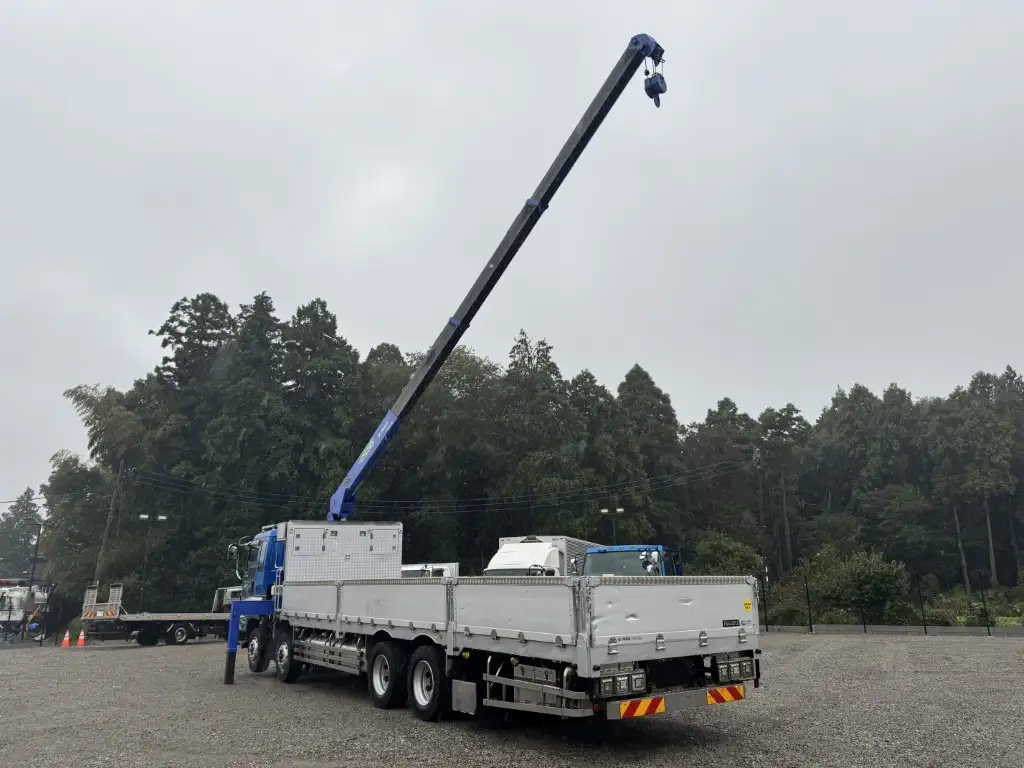 いすゞ ギガ 大型 クレーン付 アルミブロック エアサスの中古トラック画像6