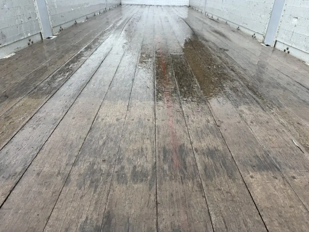 いすゞ ギガ 大型 クレーン付 アルミブロック エアサスの中古トラック画像8