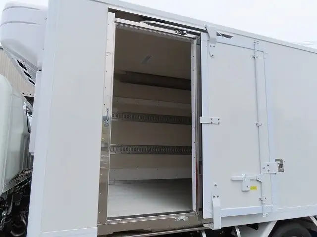 三菱 キャンター 小型 冷凍冷蔵 低温 パワーゲートの中古トラック画像5
