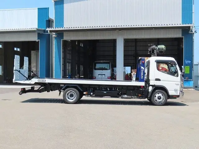 三菱 キャンター 小型 車両重機運搬 ラジコン ウインチの中古トラック画像3