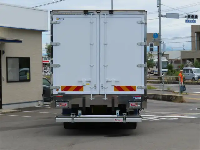 日野 レンジャー 中型/増トン 冷凍冷蔵 低温 パワーゲートの中古トラック画像5