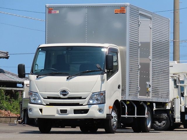 三菱 キャンター 小型 アルミバン パワーゲート 2RG-FBA20 の中古トラック【車両No.195708】