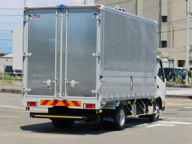 日野 デュトロ 小型 ウイング 2KG-XZU712M R6の中古トラック画像3