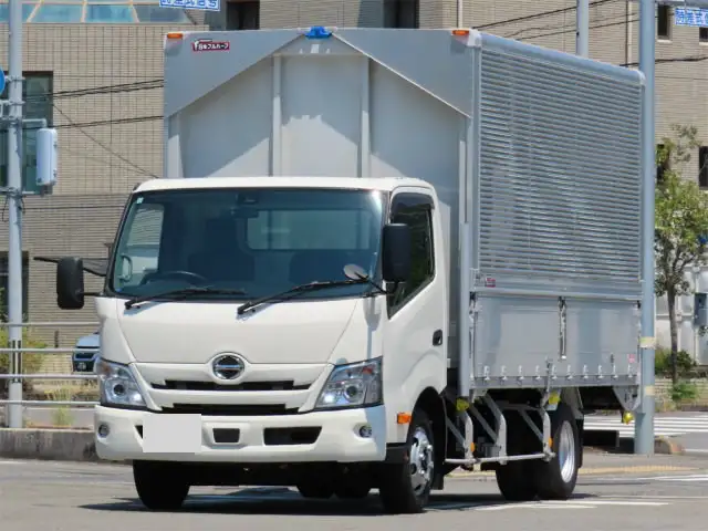 日野 デュトロ 小型 ウイング 2KG-XZU712M R6の中古トラック画像1