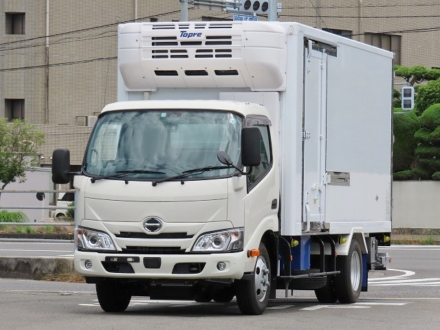 いすゞ エルフ 小型 冷凍冷蔵 低温 サイドドア の中古トラック【車両No.195618】