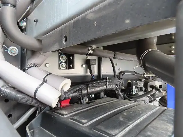 日野 デュトロ 小型 冷凍冷蔵 低温 パワーゲートの中古トラック画像16