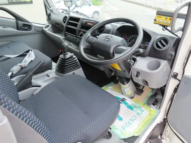 日野 デュトロ 小型 パッカー車 プレス式 2PG-XZU700Mの中古トラック画像11