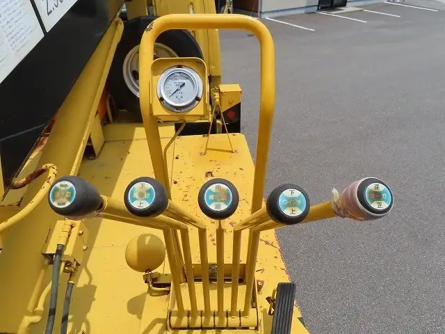 三菱 キャンター 小型 高所・建柱車 建柱車 PA-FE73DBXの中古トラック画像6