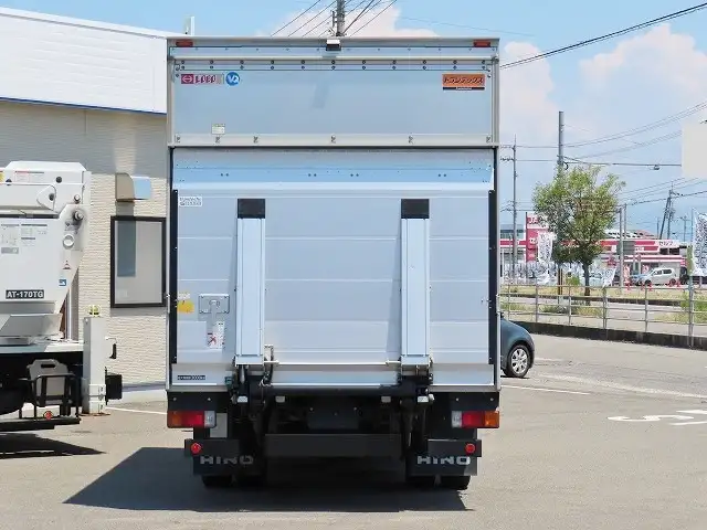 日野 デュトロ 小型 アルミバン パワーゲート サイドドアの中古トラック画像3