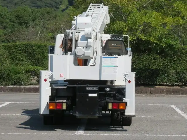 三菱 キャンター 小型 高所・建柱車 建柱車 PA-FE73DBYの中古トラック画像4