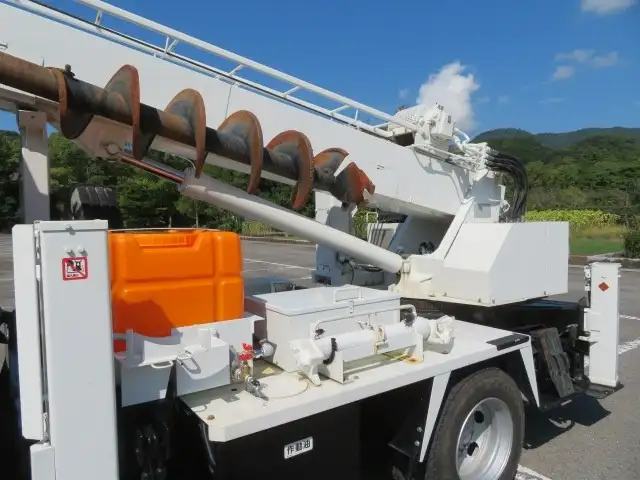 三菱 キャンター 小型 高所・建柱車 建柱車 PA-FE73DBYの中古トラック画像6