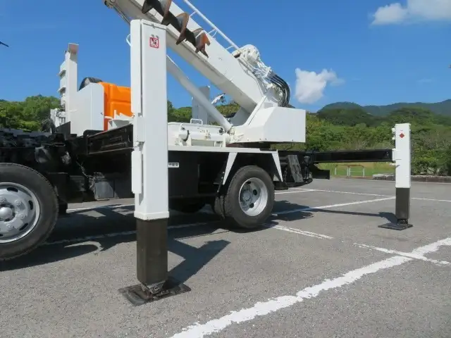 三菱 キャンター 小型 高所・建柱車 建柱車 PA-FE73DBYの中古トラック画像9