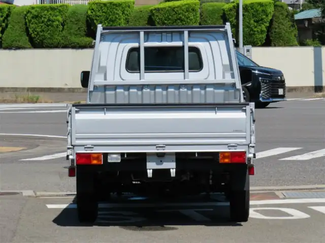 トヨタ タウンエース 小型 平ボディ 5BF-S403U R4の中古トラック画像5
