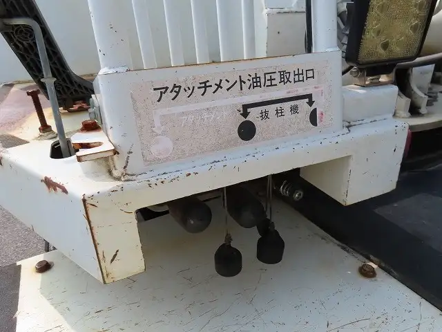 いすゞ エルフ 小型 高所・建柱車 建柱車 BKG-NKR85Nの中古トラック画像9
