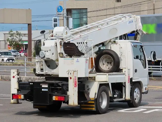 いすゞ エルフ 小型 高所・建柱車 建柱車 BKG-NKR85Nの中古トラック画像3