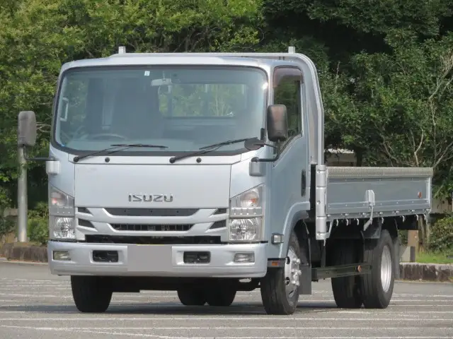 いすゞ エルフ 小型 平ボディ 床鉄板 TPG-NPR85YNの中古トラック画像1