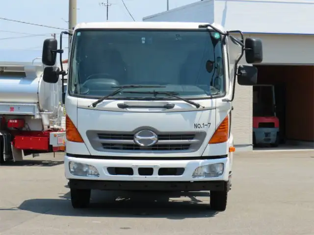 日野 レンジャー 中型/増トン タンク車 バキューム TKG-FC9JCAPの中古トラック画像2