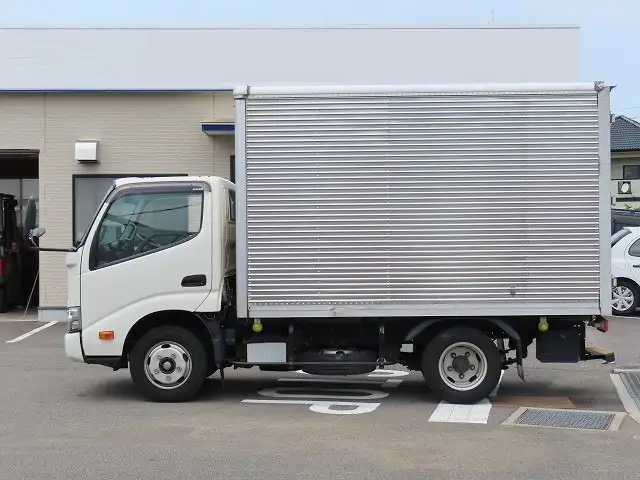 日野 デュトロ 小型 アルミバン 2RG-XZC605M R2の中古トラック画像6