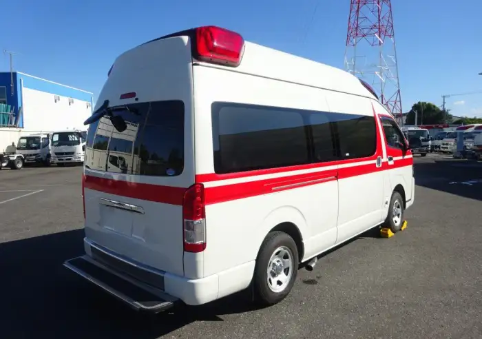 トヨタ ハイエース 小型 特殊車両 CBF-TRH226S H29の中古トラック画像4