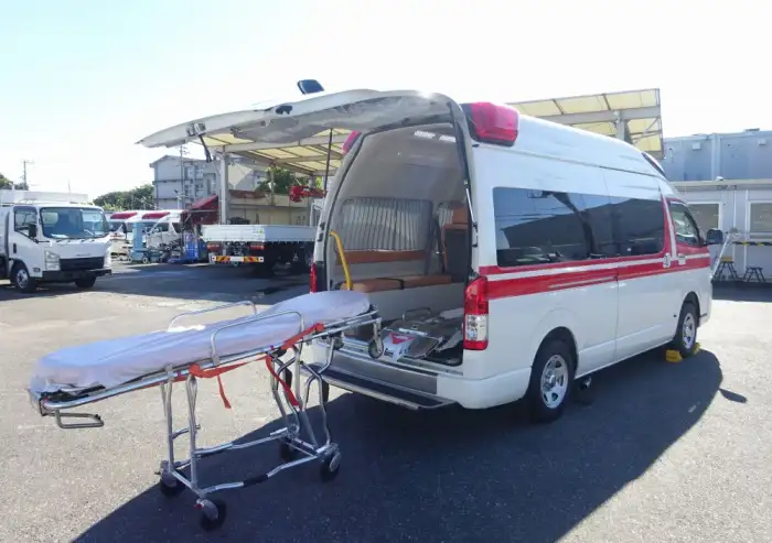 トヨタ ハイエース 小型 特殊車両 CBF-TRH226S H29の中古トラック画像9