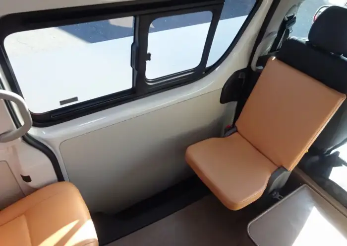 トヨタ ハイエース 小型 特殊車両 CBF-TRH226S H29の中古トラック画像12