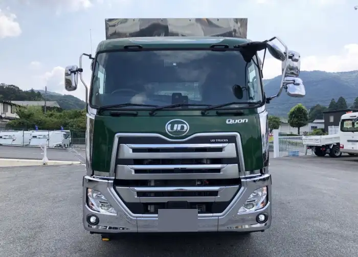 日産UD クオン 大型 ダンプ 土砂禁 ステンレス張りの中古トラック画像2