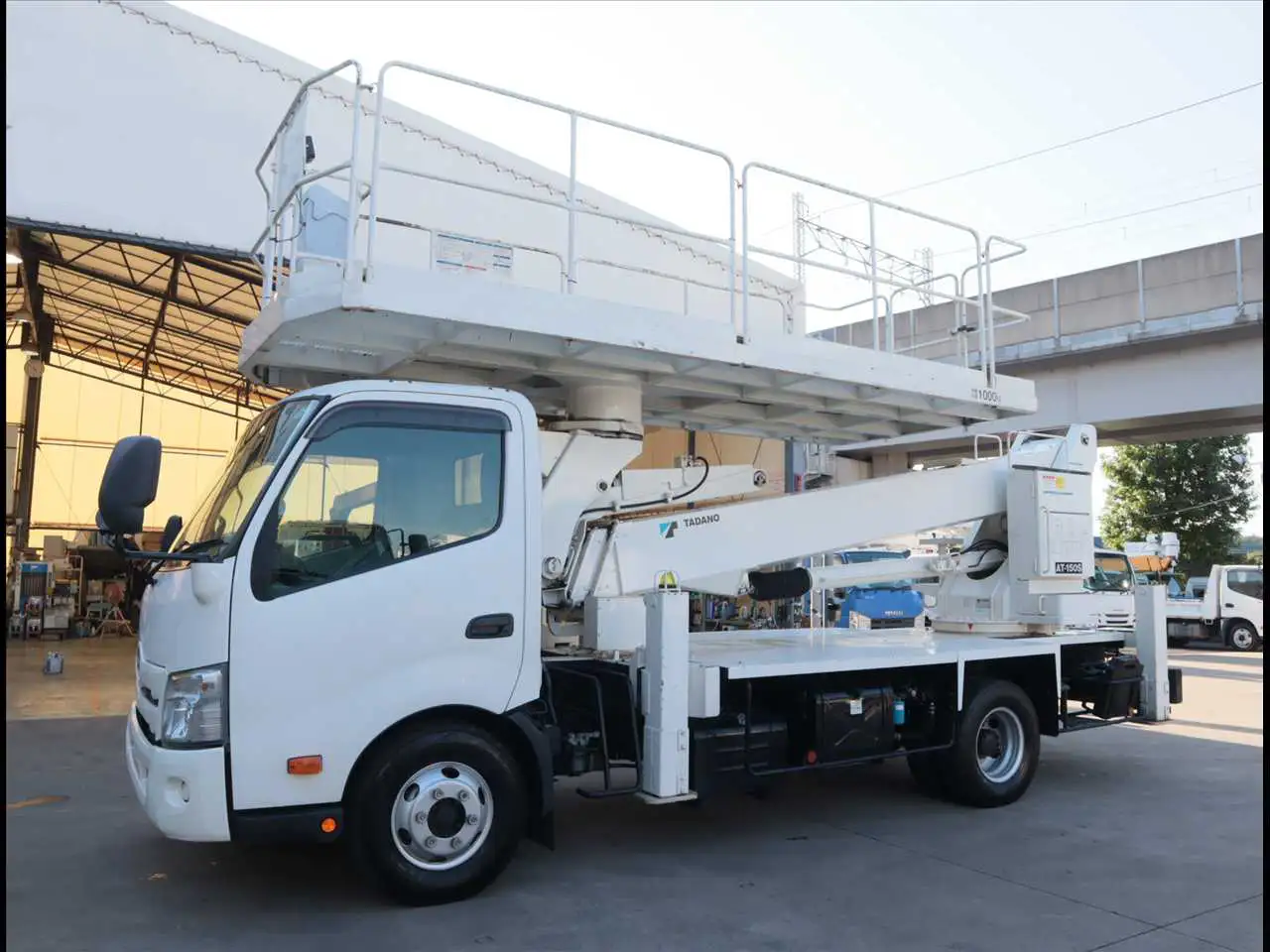 日野 デュトロ 小型 高所・建柱車 高所作業車 2PG-XZU712M の中古トラック【車両No.195060】