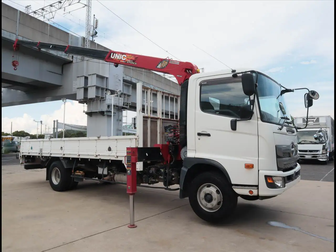 日野 レンジャー 中型/増トン クレーン付 4段 ラジコンの中古トラック画像2