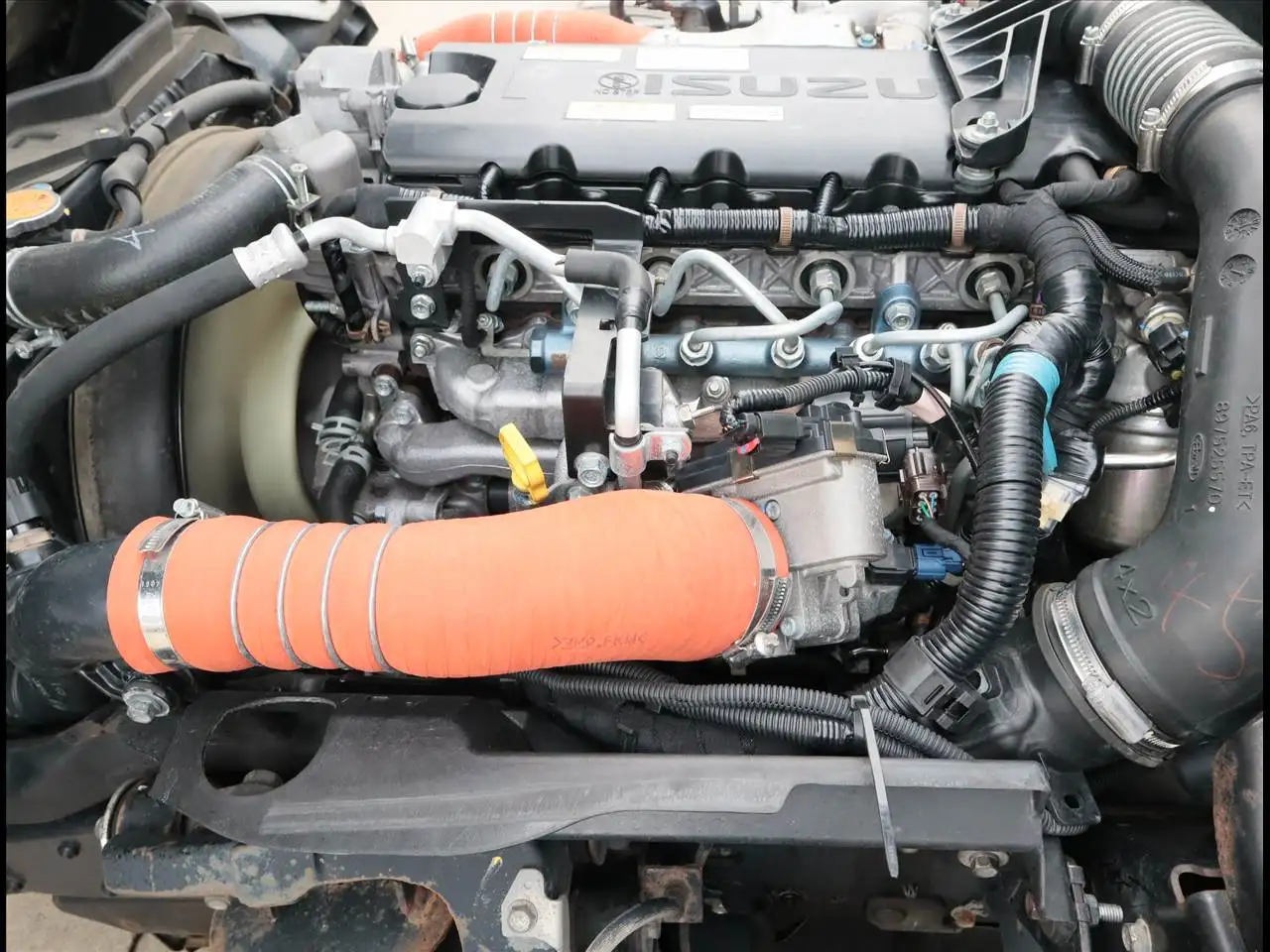 いすゞ エルフ 小型 高所・建柱車 高所作業車 電工仕様の中古トラック画像19
