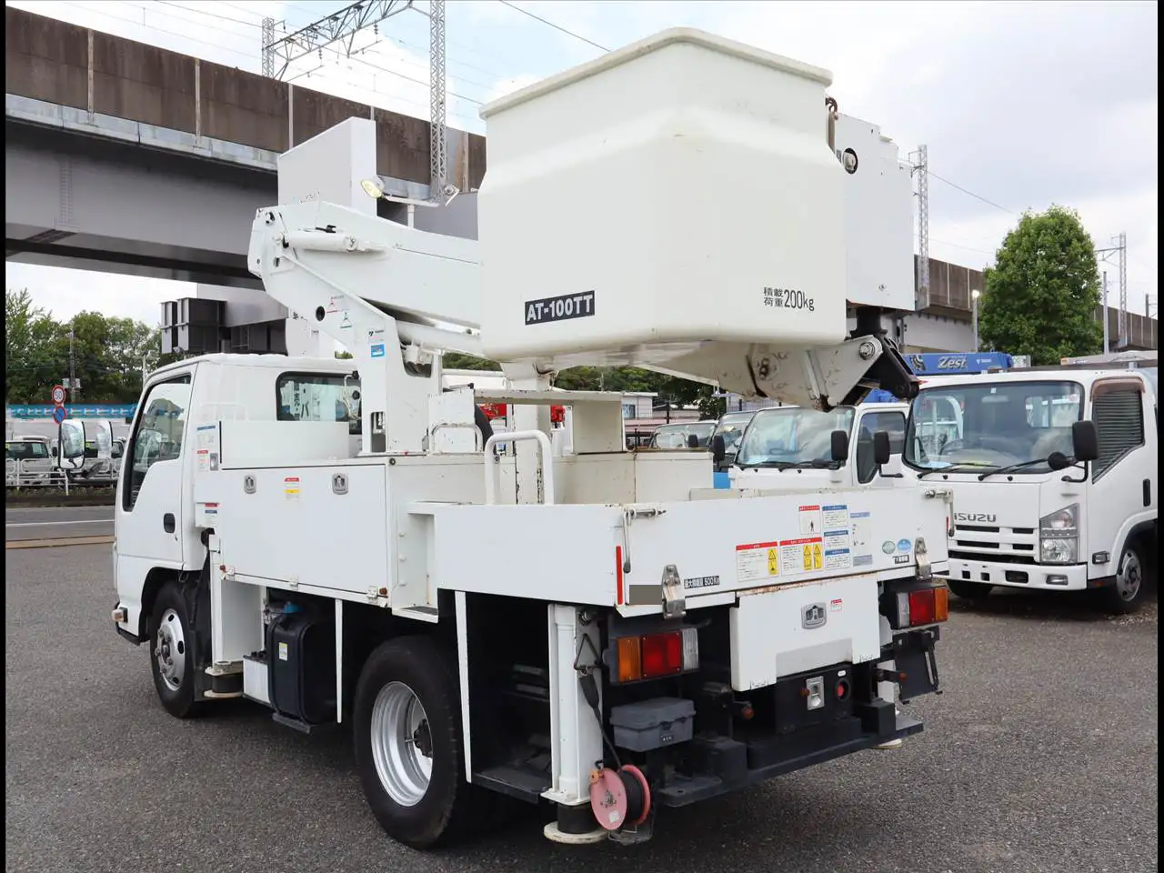 いすゞ エルフ 小型 高所・建柱車 高所作業車 TPG-NKR85ANの中古トラック画像5