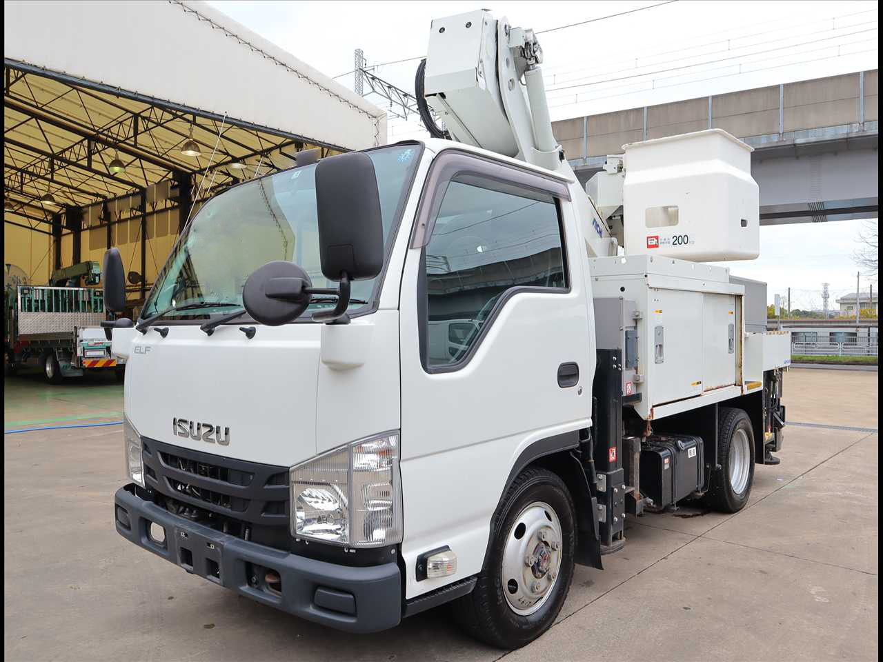いすゞ エルフ 小型 高所・建柱車 高所作業車 TKG-NKR85AN の中古トラック【車両No.194993】