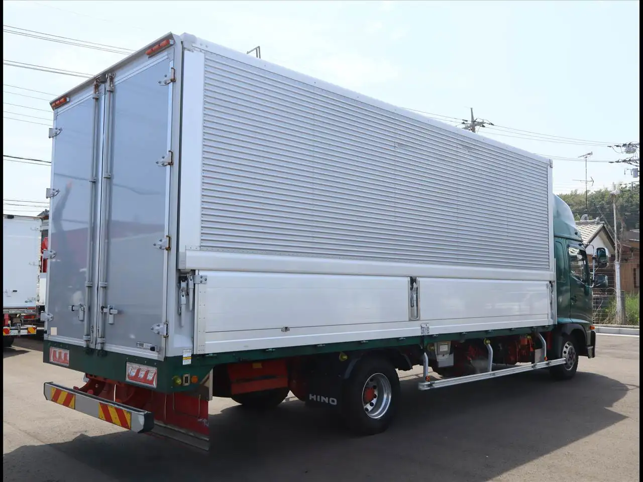 日野 レンジャー 中型/増トン ウイング ベッド 2KG-FD2ABAの中古トラック画像3