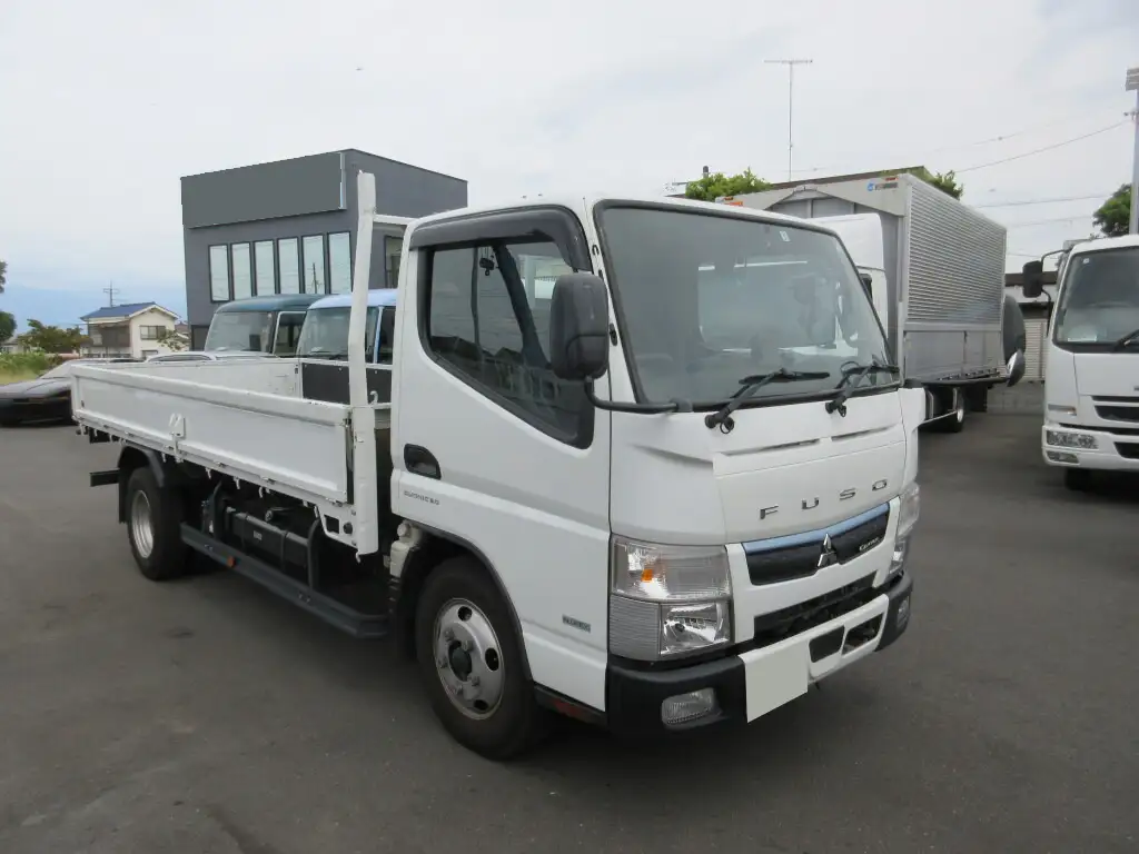 三菱 キャンター 小型 平ボディ 2PG-FEAV0 R2の中古トラック画像2