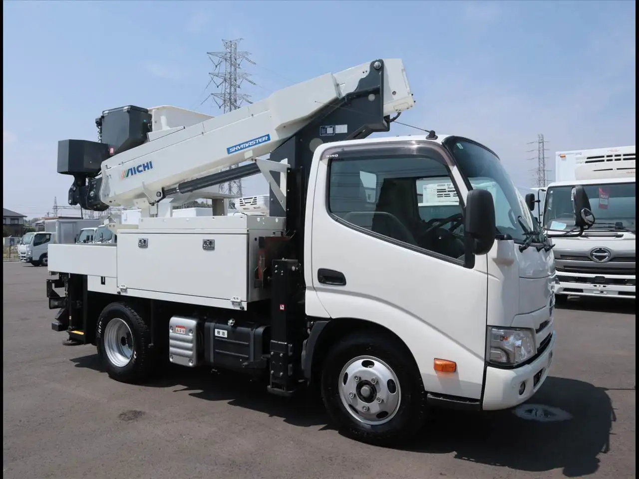 日野 デュトロ 小型 高所・建柱車 高所作業車 2RG-XZU600Xの中古トラック画像2