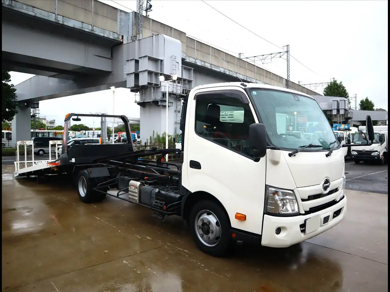 日野 デュトロ 小型 車両重機運搬 ラジコン ウインチの中古トラック画像2