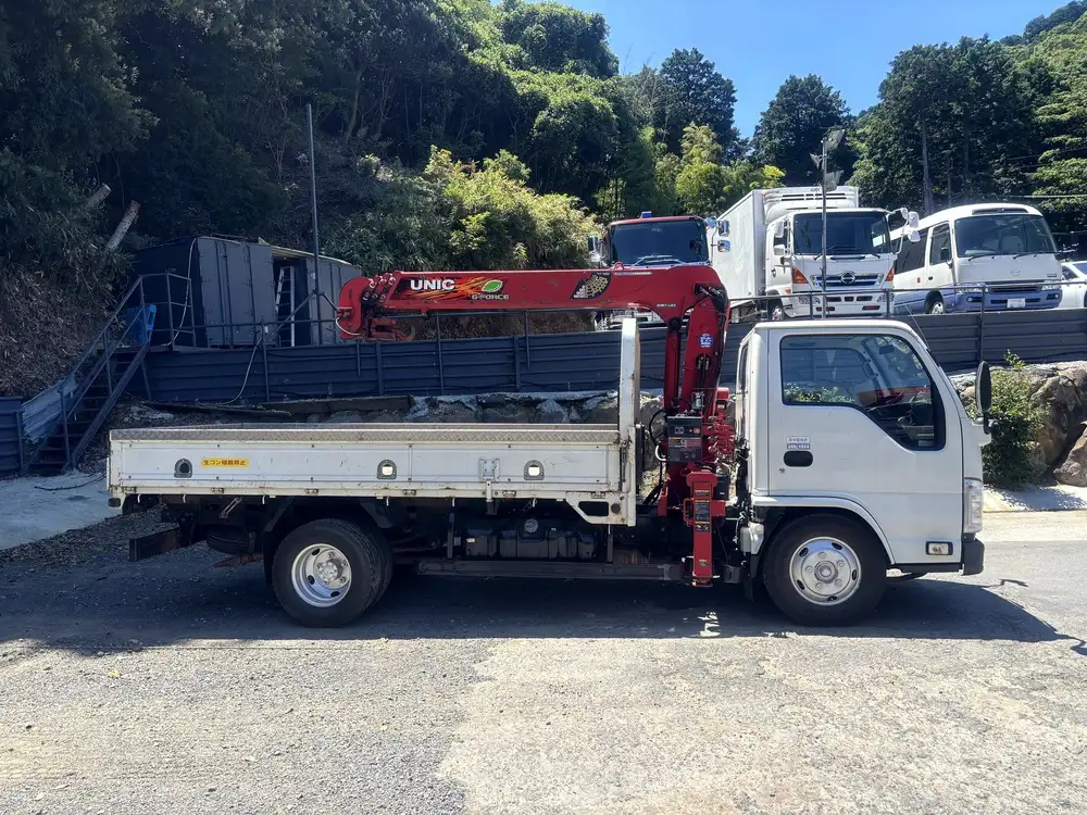 いすゞ エルフ 小型 クレーン付 4段 ラジコンの中古トラック画像3