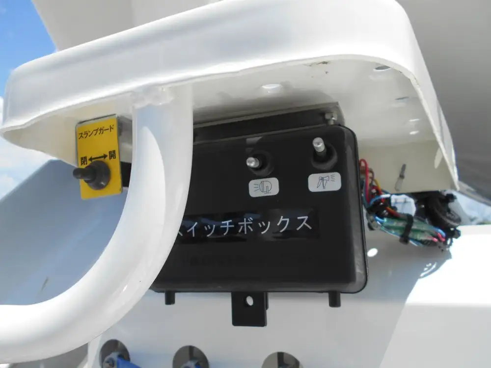 日野 プロフィア 大型 ミキサー・ポンプ ベッド 2DG-FS1AGEの中古トラック画像9