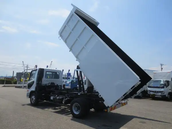 三菱 ファイター 中型/増トン ダンプ 土砂禁 2KG-FK72Fの中古トラック画像10