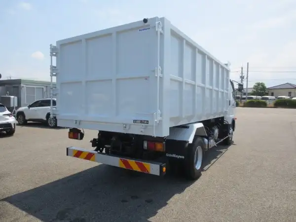 三菱 ファイター 中型/増トン ダンプ 土砂禁 2KG-FK72Fの中古トラック画像7